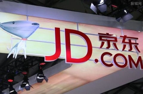 家电增速放缓，京东押注商超零售 服装服饰能否成为新引擎？